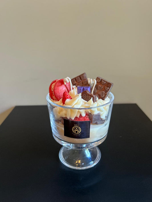 Chocolate Mudcake & Sugar Plum Dessert Candle